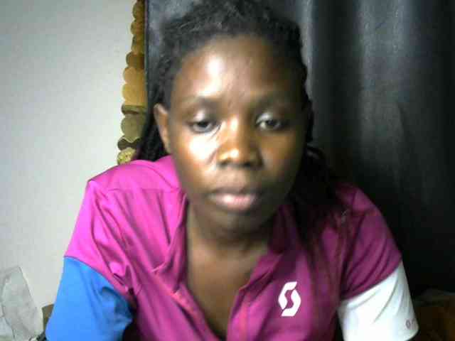 Queenbeea webcam