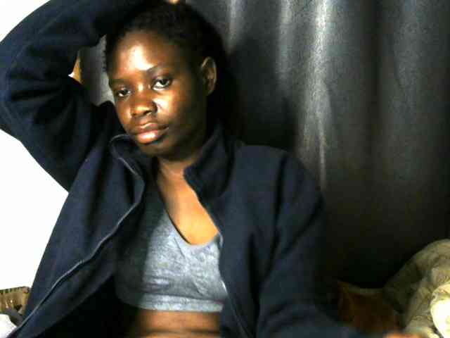 Queenbeea webcam
