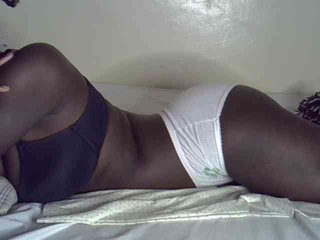 Queenbeea webcam