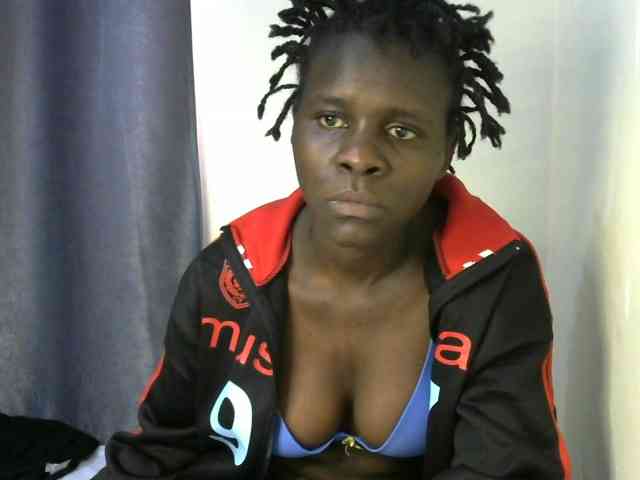 Queenbeea webcam
