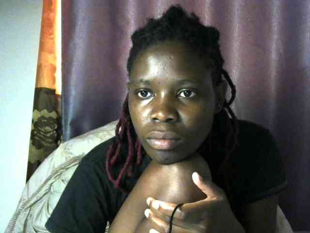 Queenbeea webcam