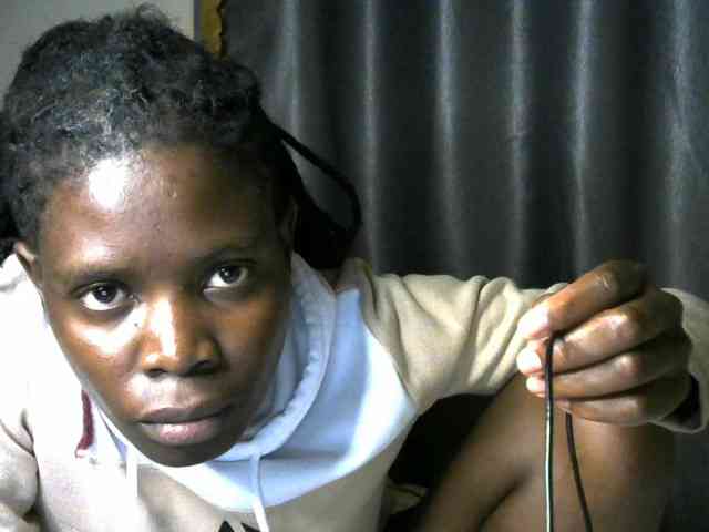 Queenbeea webcam