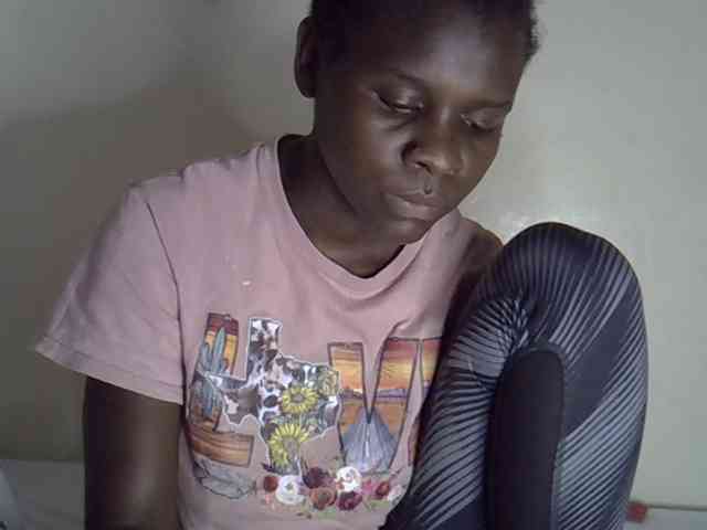 Queenbeea webcam