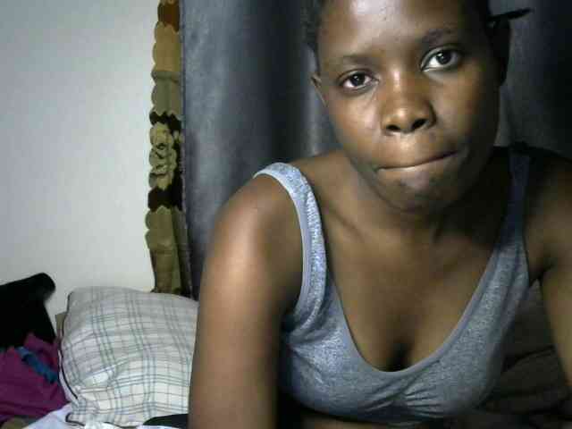 Queenbeea webcam