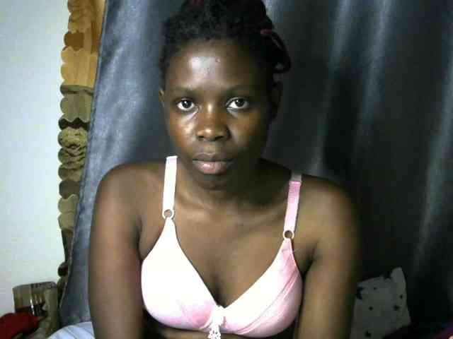 Queenbeea webcam