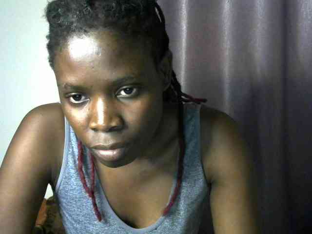 Queenbeea webcam