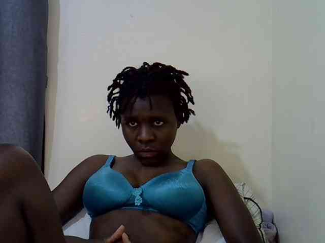 Queenbeea webcam