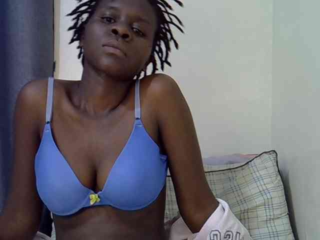 Queenbeea webcam