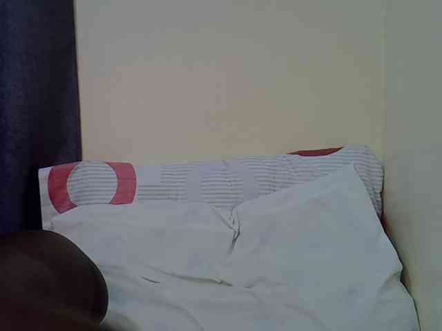 Queenbeea webcam