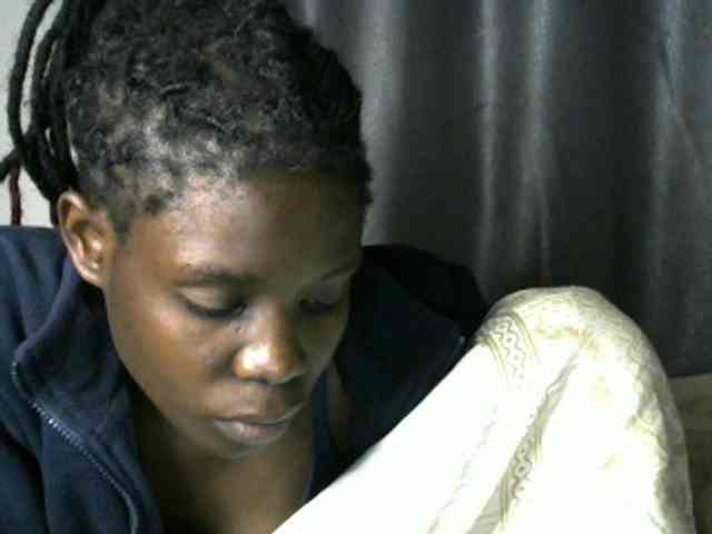 Queenbeea webcam