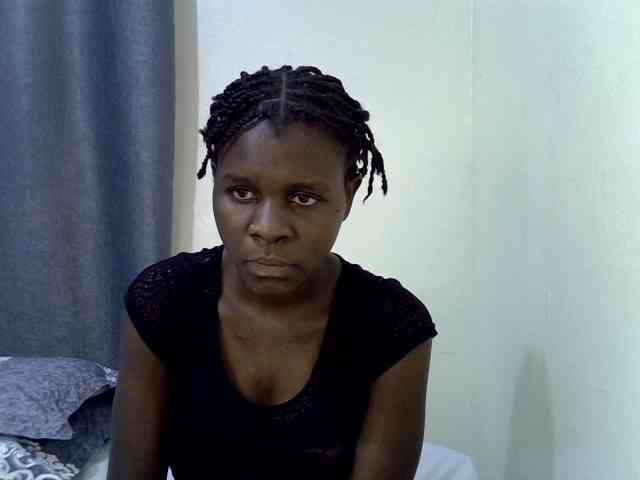 Queenbeea webcam