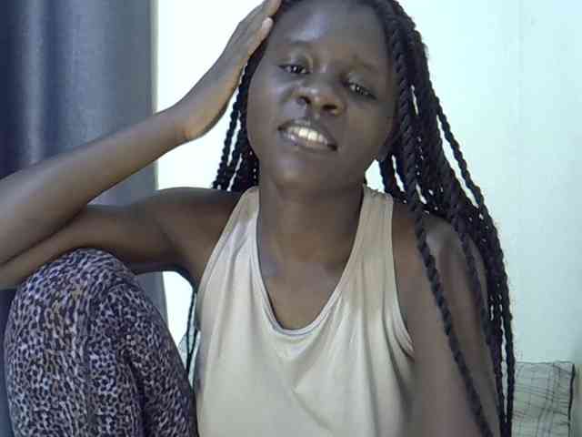 Queenbeea webcam