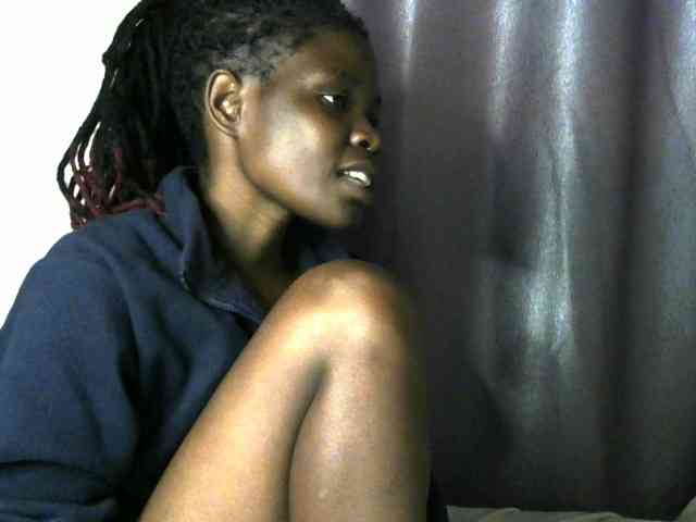 Queenbeea webcam