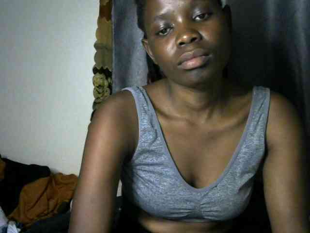 Queenbeea webcam