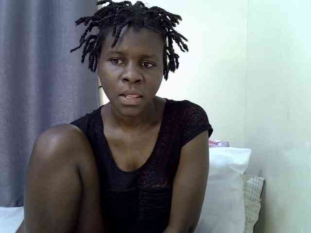 Queenbeea webcam