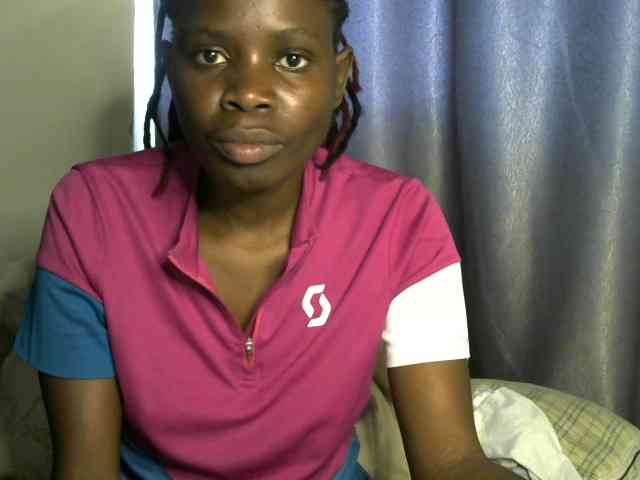 Queenbeea webcam