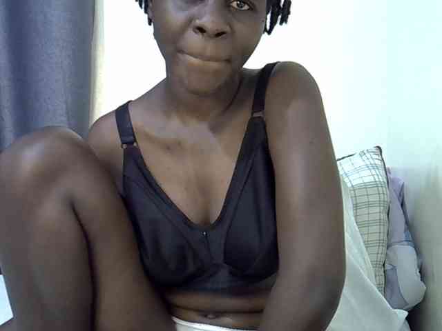 Queenbeea webcam