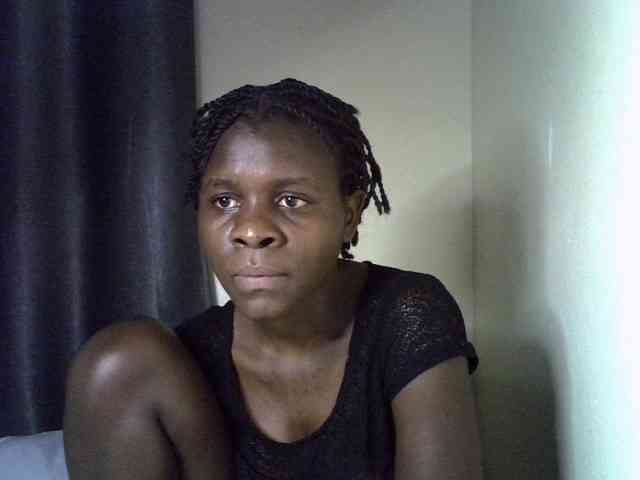 Queenbeea webcam