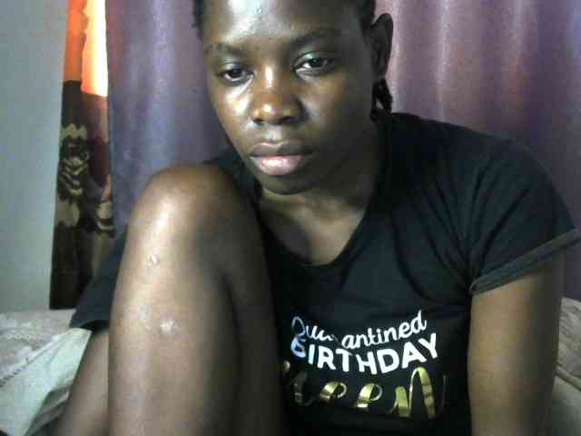 Queenbeea webcam