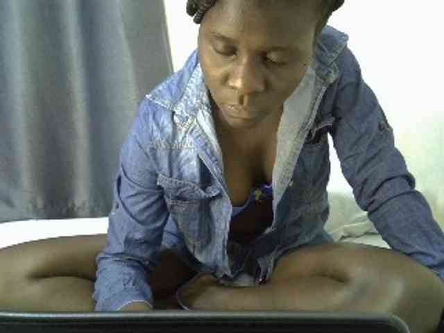Queenbeea webcam