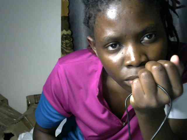 Queenbeea webcam