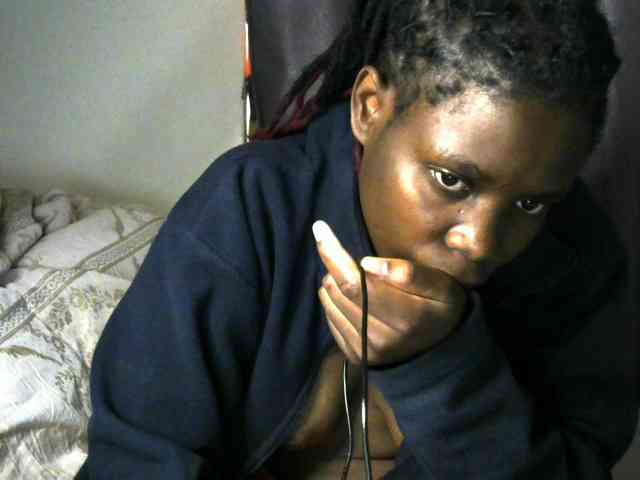 Queenbeea webcam