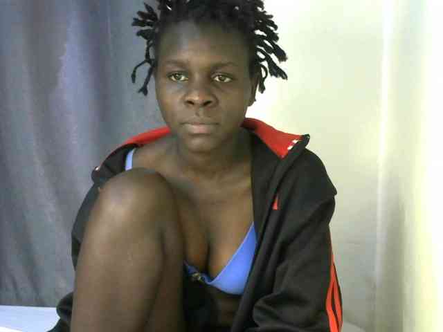 Queenbeea webcam