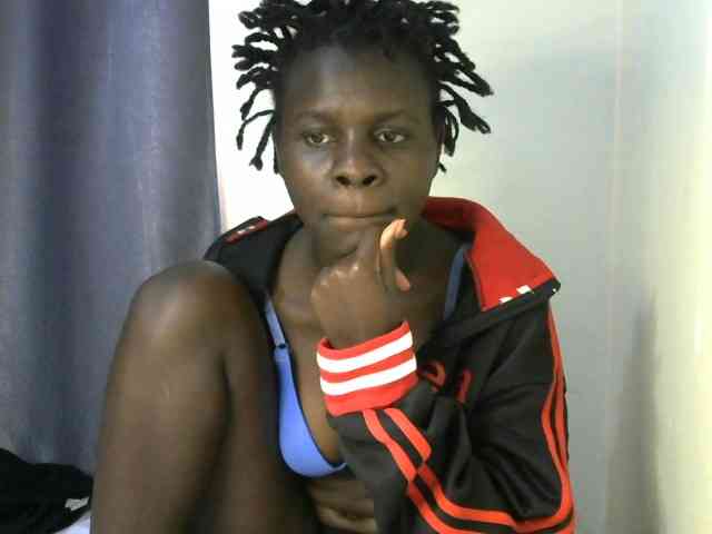 Queenbeea webcam