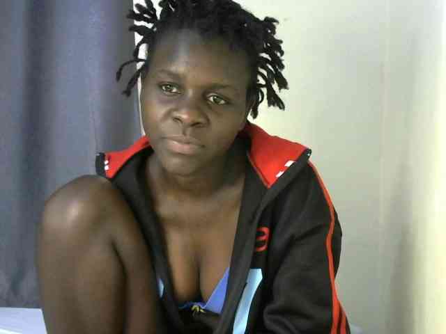 Queenbeea webcam