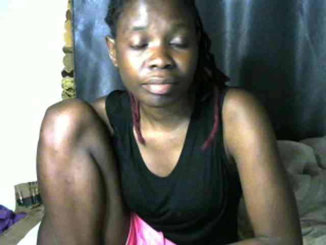 Queenbeea webcam