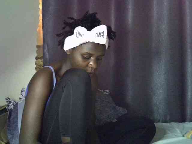 Queenbeea webcam