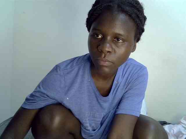 Queenbeea webcam