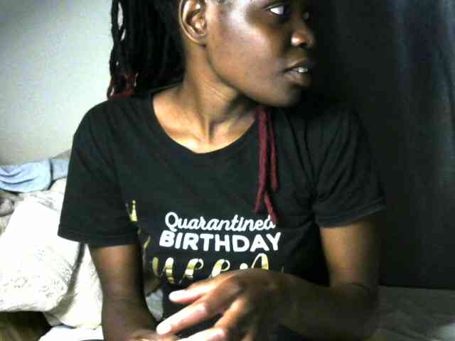 Queenbeea webcam