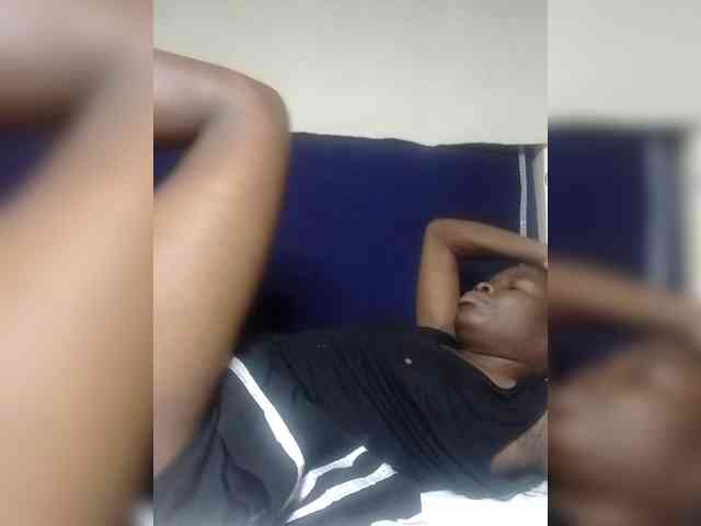 Queenbeea webcam
