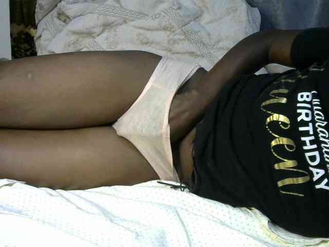 Queenbeea webcam