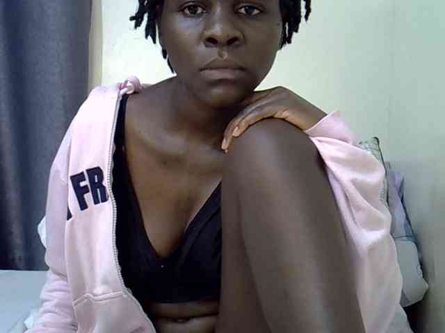 Queenbeea webcam