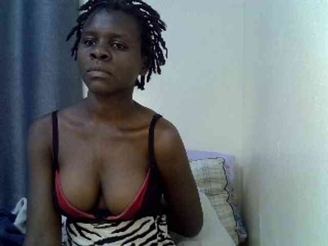 Queenbeea webcam