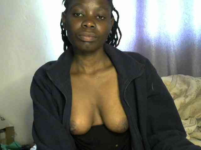 Queenbeea