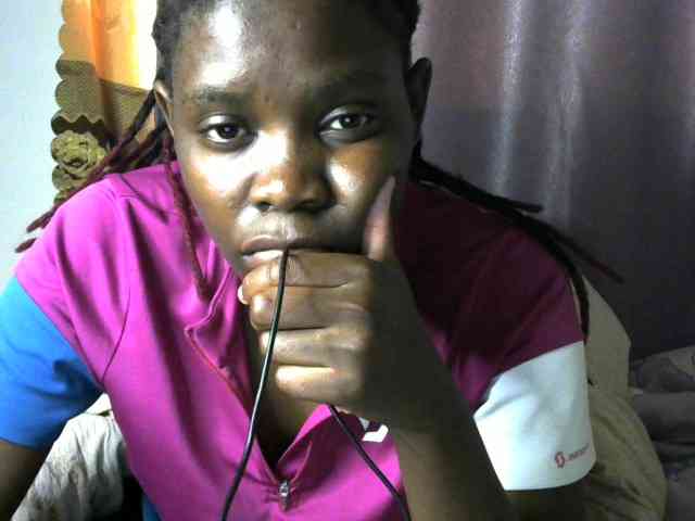 Queenbeea webcam