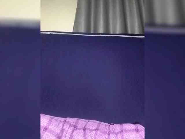 Queenbeea webcam