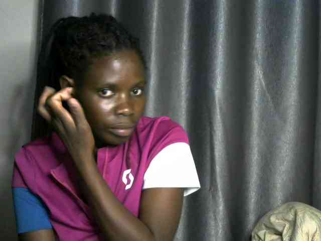 Queenbeea webcam