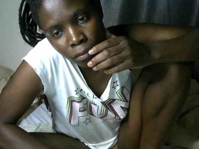 Queenbeea webcam