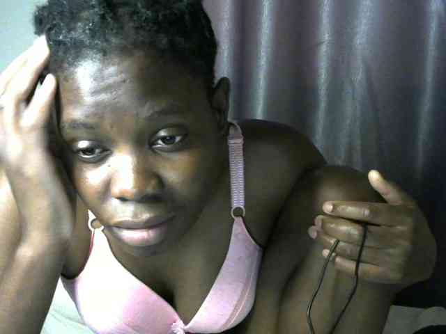 Queenbeea webcam