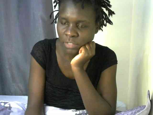 Queenbeea webcam