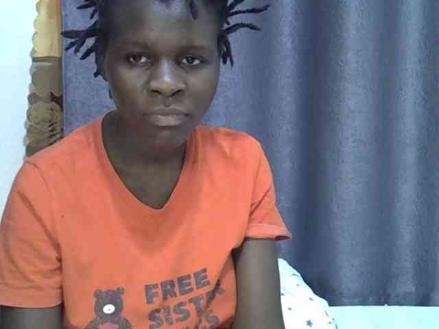 Queenbeea webcam