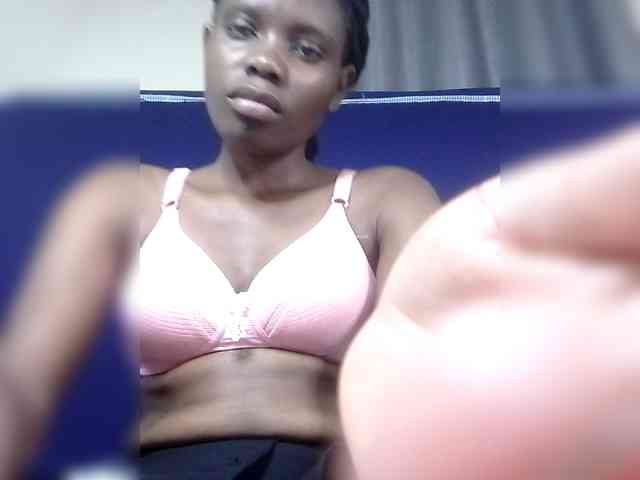 Queenbeea webcam