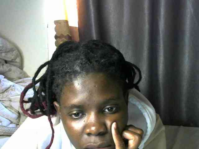 Queenbeea webcam