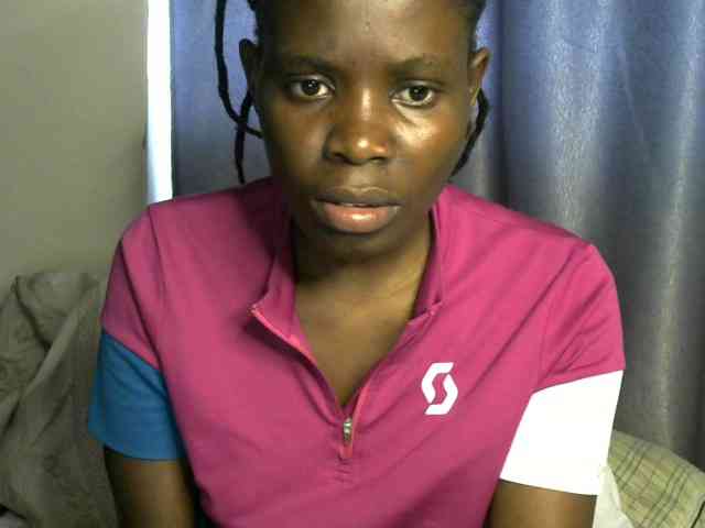 Queenbeea webcam