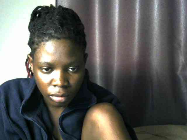 Queenbeea Queenbeea