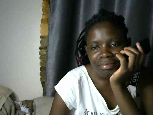 Queenbeea webcam